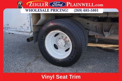 2011 Ford E-450SD Base