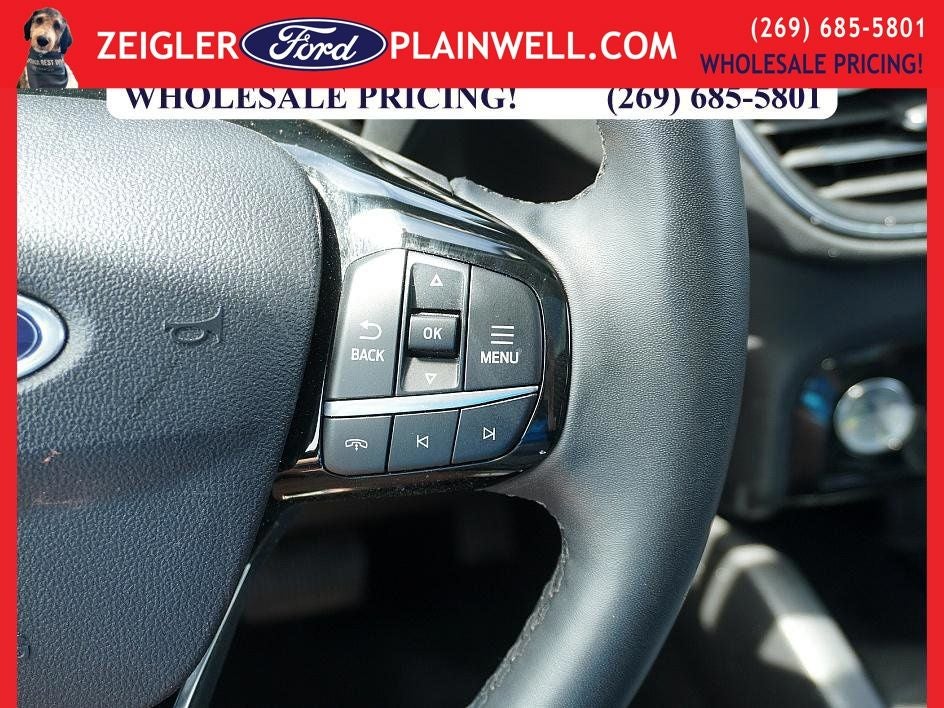 2023 Ford Escape Platinum AWD PANORAMIC ROOF HEATED LEATHER SYNC 4