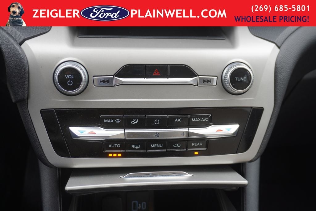 2022 Ford Explorer Base 4x4 Rear camera