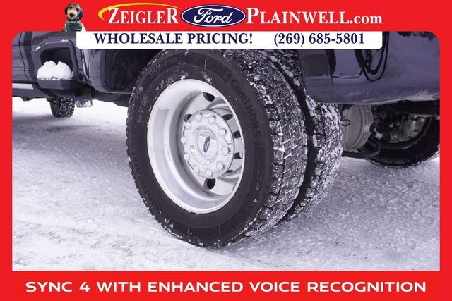 2025 Ford F-450SD Platinum DRW