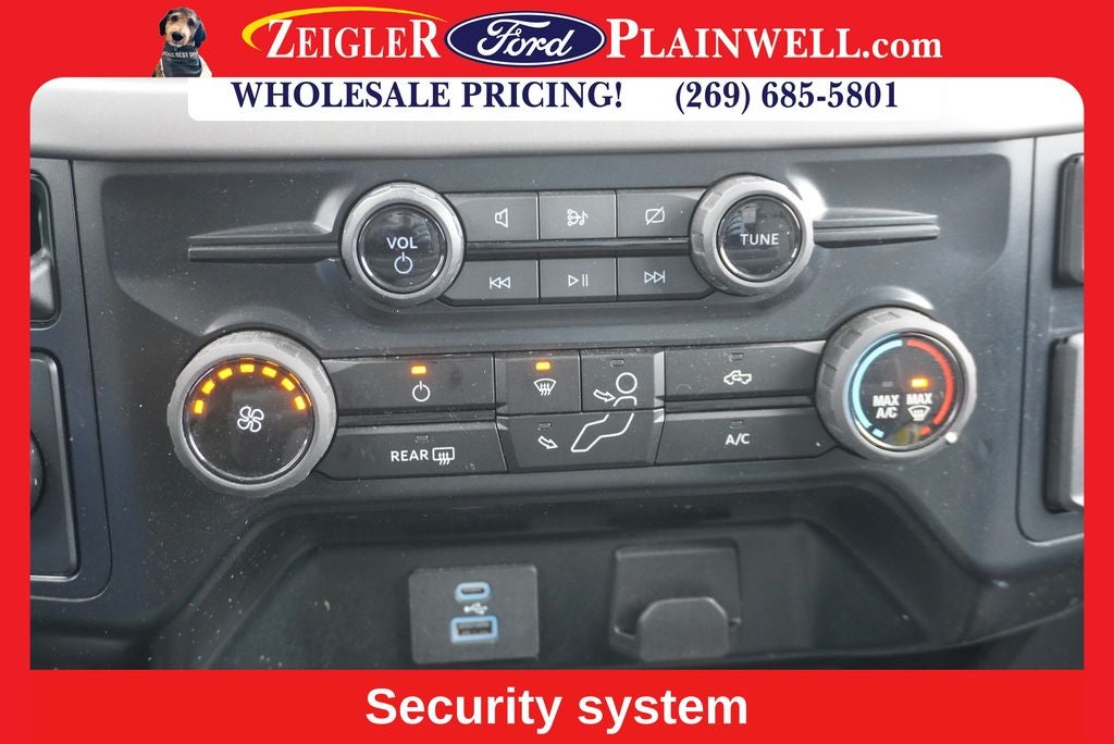 2024 Ford F-150 XL Reg Cab XL 2.7 Liter Ecoboost Rear Camera