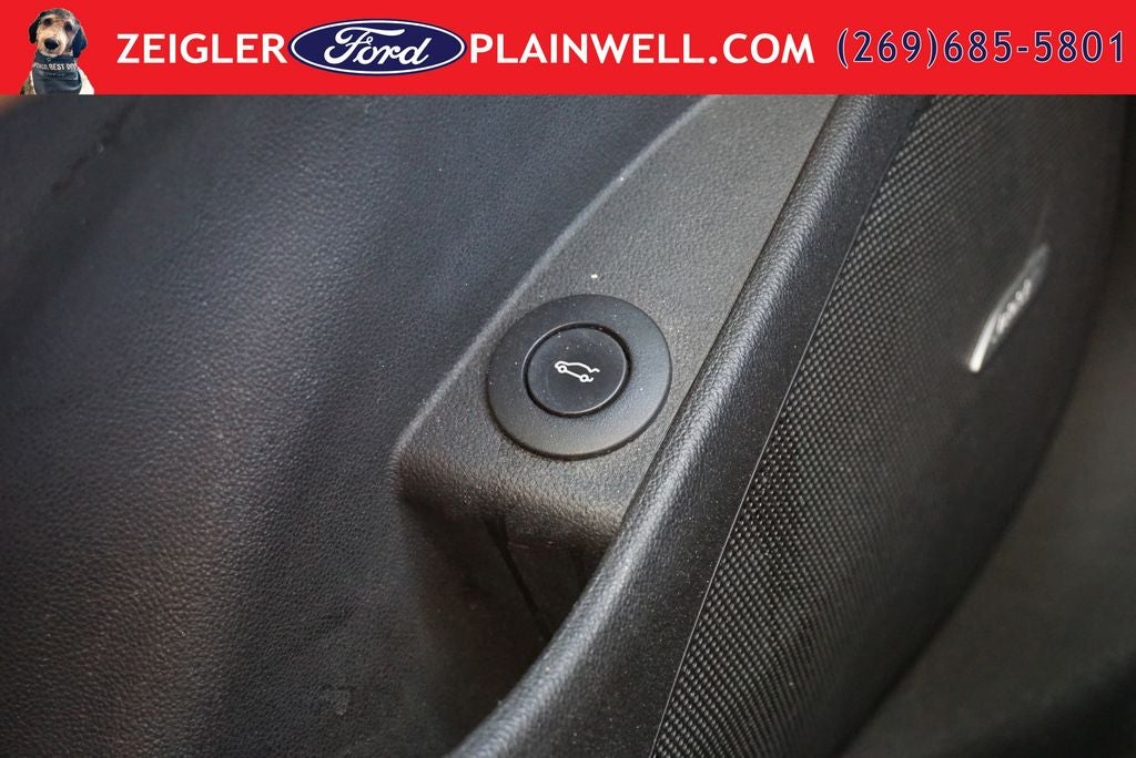 2017 Buick LaCrosse Essence SUN AND SHADE SIGHT & SOUND PKG