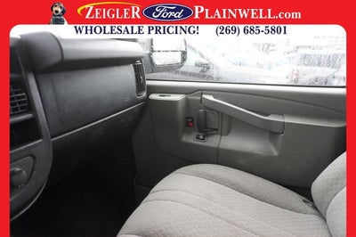2016 Chevrolet Express 3500 LT Passenger