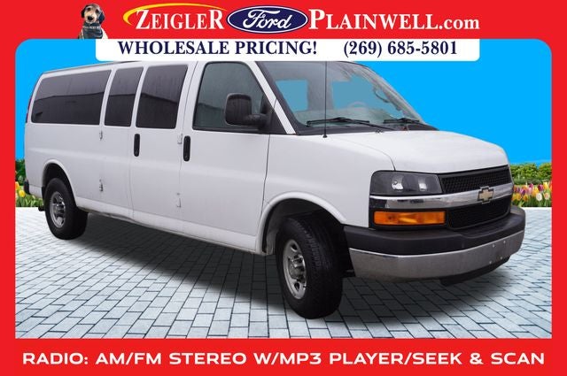 2016 Chevrolet Express 3500 LT Passenger