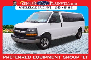 2016 Chevrolet Express 3500 LT Passenger