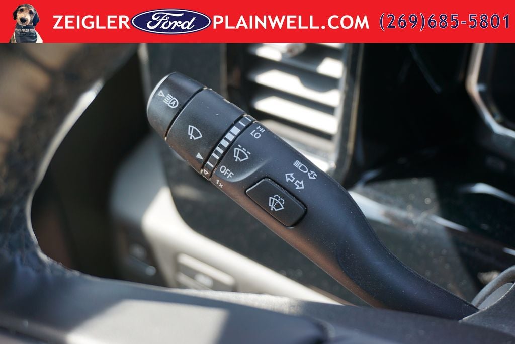 2023 Chevrolet Silverado 1500 LT CREW CAB 4X4 REAR CAMERA