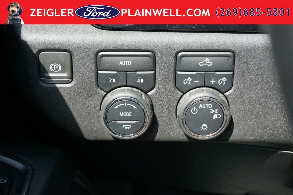 2023 Chevrolet Silverado 1500 LT CREW CAB 4X4 REAR CAMERA