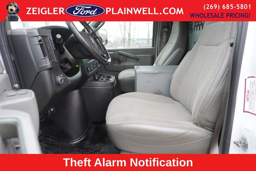 2021 Chevrolet Express 2500 Work Van Cargo