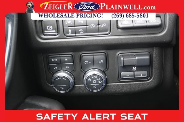 2021 GMC Yukon AT4 AT4 Premium Plus Max Tow Pkg Ultra View Roof Tech