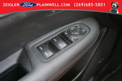 2024 Cadillac XT5 Premium Luxury Heated Leather Panoramic Roof Carplay Nav R Camera