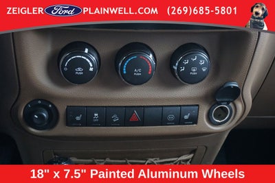 2011 Jeep Wrangler Unlimited Sahara 4X4 HARD TOP V6 HEATED LEATHER