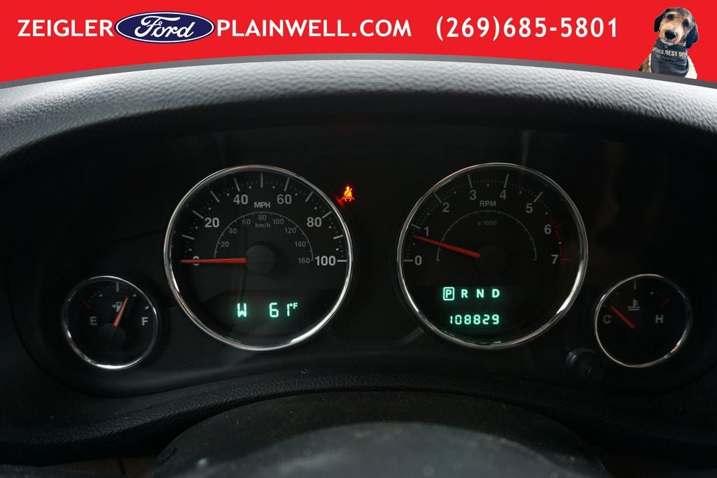 2011 Jeep Wrangler Unlimited Sahara 4X4 HARD TOP V6 HEATED LEATHER