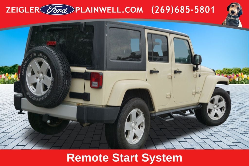 2011 Jeep Wrangler Unlimited Sahara 4X4 HARD TOP V6 HEATED LEATHER