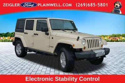 2011 Jeep Wrangler Unlimited Sahara 4X4 HARD TOP V6 HEATED LEATHER