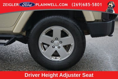 2011 Jeep Wrangler Unlimited Sahara 4X4 HARD TOP V6 HEATED LEATHER