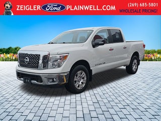 2018 Nissan Titan Base