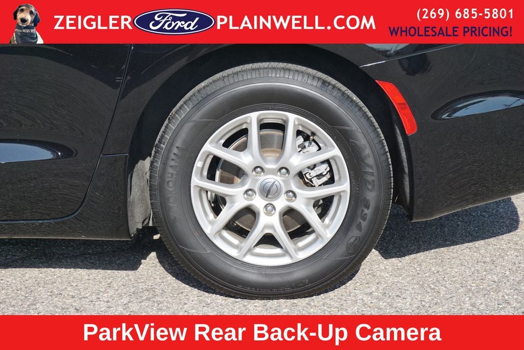 2024 Chrysler Pacifica Touring L Leather