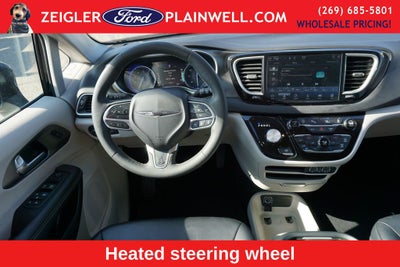 2024 Chrysler Pacifica Touring L Leather Rear Cameta Power Slider Doors