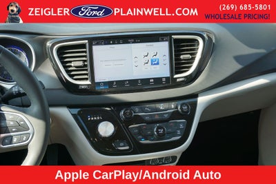 2024 Chrysler Pacifica Touring L Leather Quad Seats Power Doors Rear Camera