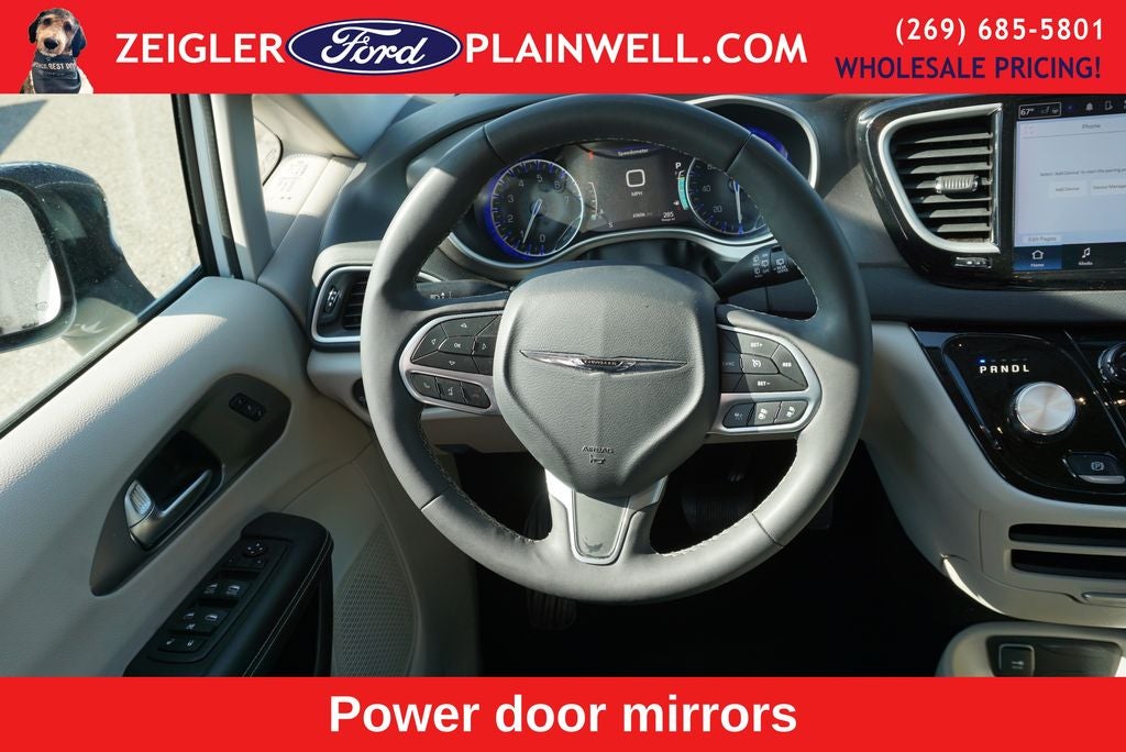 2024 Chrysler Pacifica Touring L Leather Rear Cameta Power Slider Doors