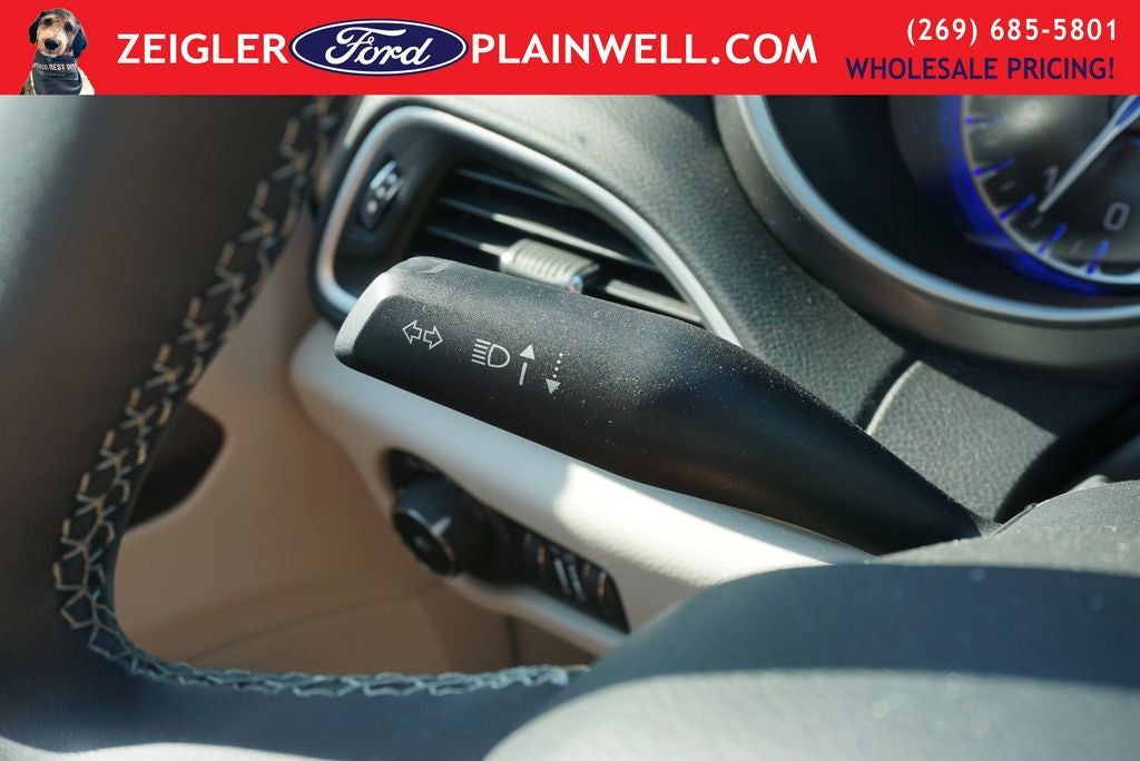 2024 Chrysler Pacifica Touring L Leather Rear Cameta Power Slider Doors