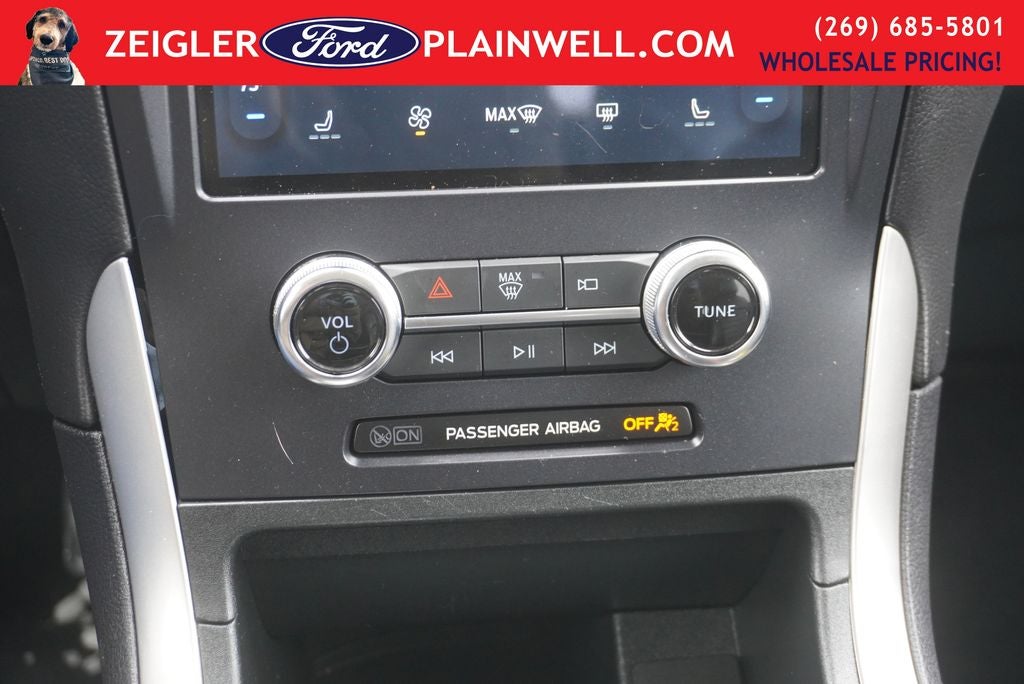 2024 Ford Edge SEL AWD Heated Leather