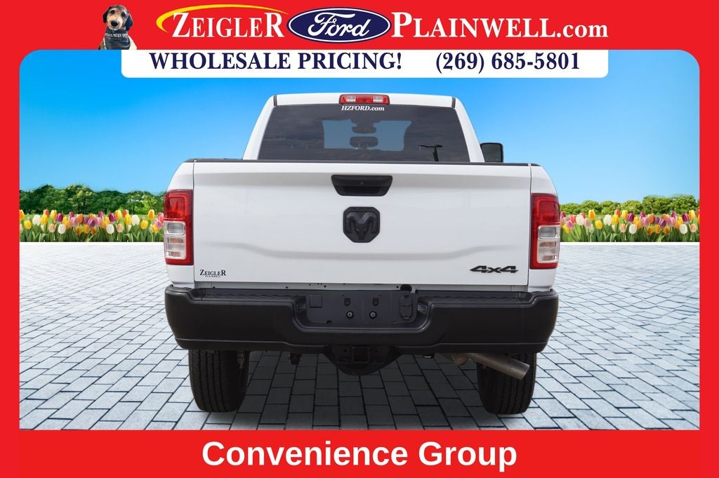 2023 RAM 3500 Tradesman 4x4 CREW CAB LONG BOX 6.4L V8 Nav HD Vinyl Seat Tr