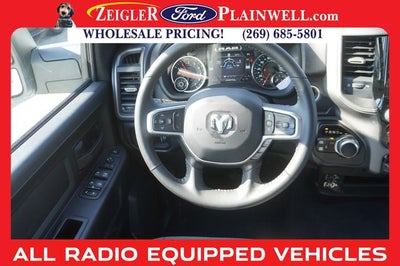 2024 RAM 3500 Tradesman CREW CAB 4X4 V8 6.7L CUMMINGS TURBO DIESEL