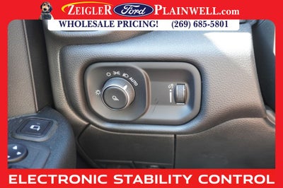 2024 RAM 3500 Tradesman CREW CAB 4X4 V8 6.7L CUMMINGS TURBO DIESEL