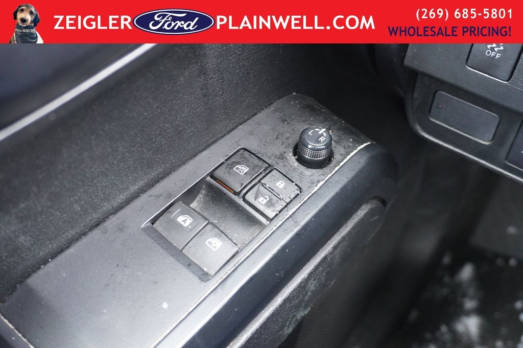 2021 Toyota Tacoma SR Access Cab Work Truck Rear Camera & Rear Topper