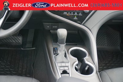 2024 Toyota Camry Hybrid LE