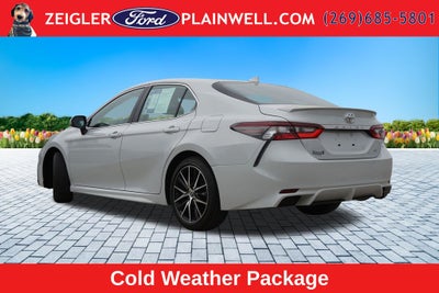 2022 Toyota Camry SE Power Moonroof Heated Combo Seats Rear Camera