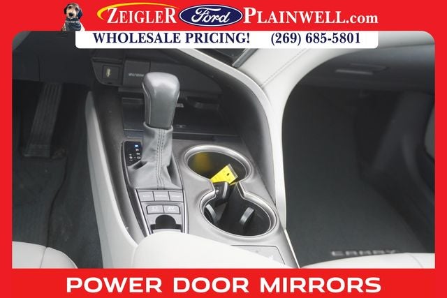 2023 Toyota Camry Hybrid SE