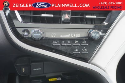 2023 Toyota Camry Hybrid SE