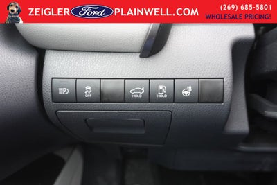 2023 Toyota Camry Hybrid SE