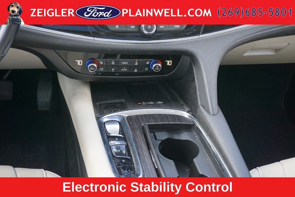 2023 Buick Enclave Avenir AWD Tech Pkg Heated Leather Moonroof 3rd Row