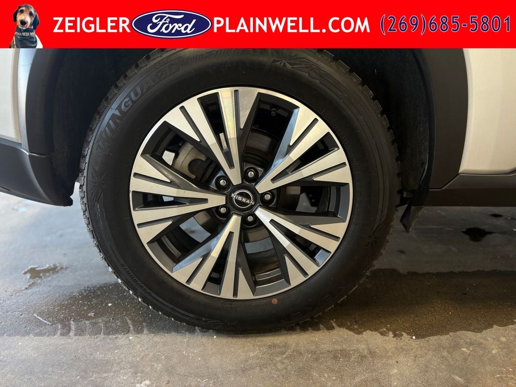 2022 Nissan Rogue SV