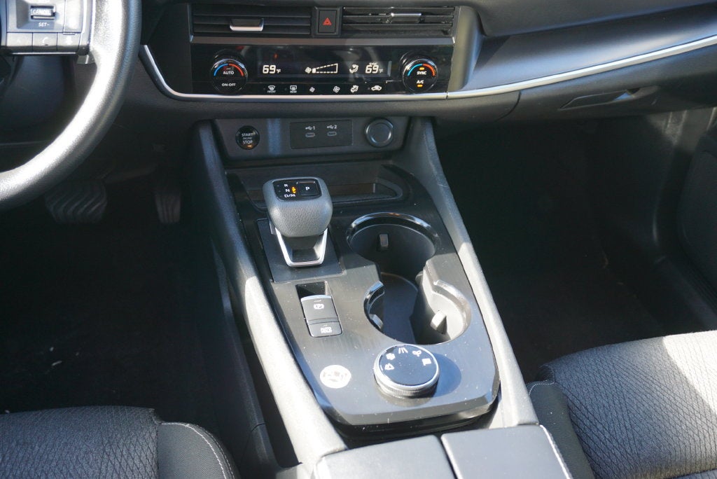 2024 Nissan Rogue SV AWD Rear Camera
