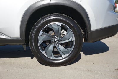 2024 Nissan Rogue SV AWD Rear Camera