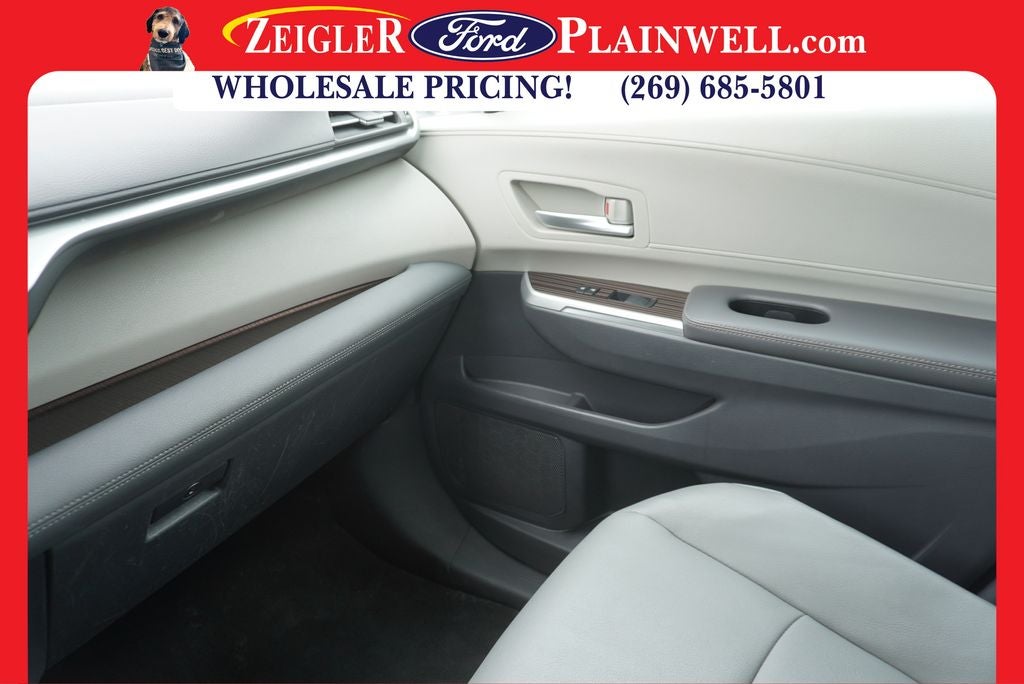 2023 Toyota Sienna XLE 7 Passenger