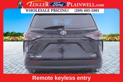 2023 Toyota Sienna XLE 7 Passenger