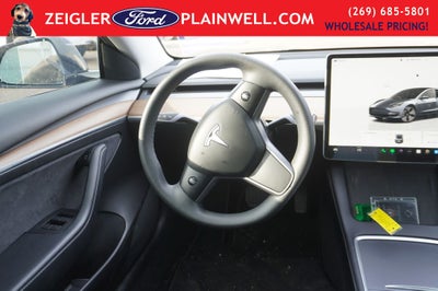 2022 Tesla Model 3 Long Range AWD Leather Skyroof