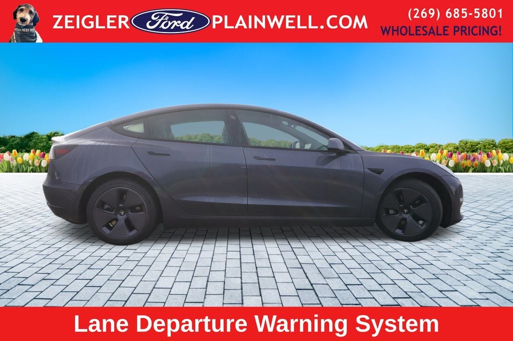 2022 Tesla Model 3 Long Range AWD Leather Skyroof