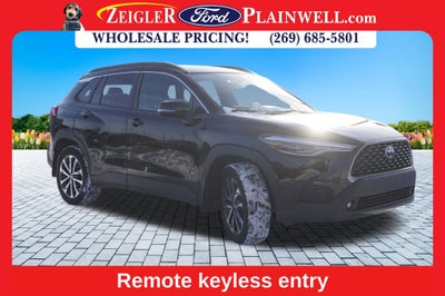 2023 Toyota Corolla Cross XLE AWD MOONROOF HEATED LEATHER BLIS REAR CAMERA