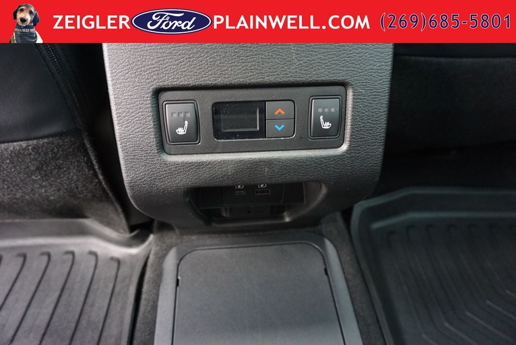 2023 Mitsubishi Outlander PHEV 40th Anniversary