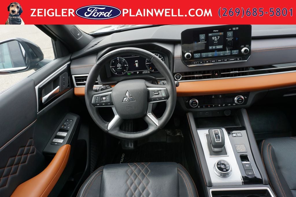 2023 Mitsubishi Outlander PHEV 40th Anniversary