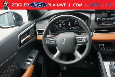2023 Mitsubishi Outlander PHEV 40th Anniversary