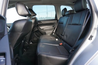 2018 Subaru Forester 2.5i Limited AWD Heated Leather Power Moonroof