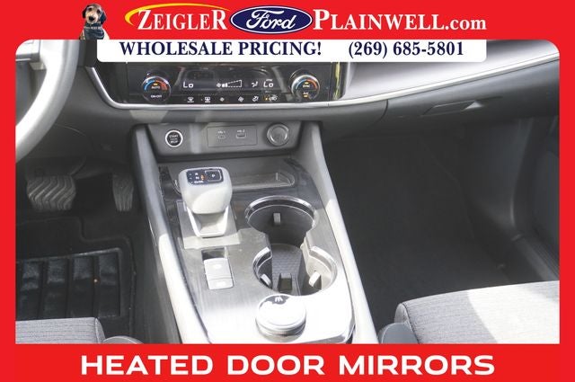 2022 Nissan Rogue SV AWD Rear Parking Sensors Remote keyless entry Rea