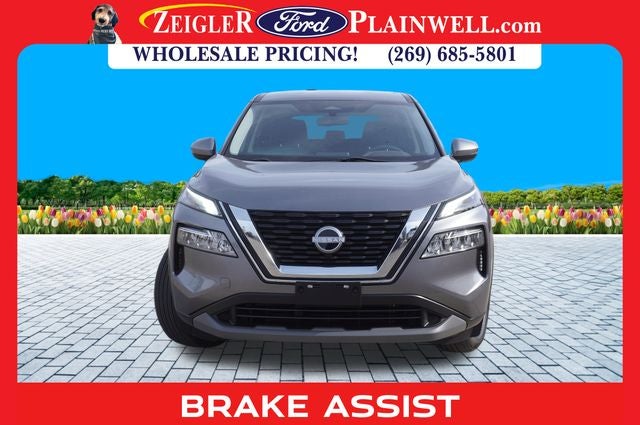 2022 Nissan Rogue SV AWD Rear Parking Sensors Remote keyless entry Rea